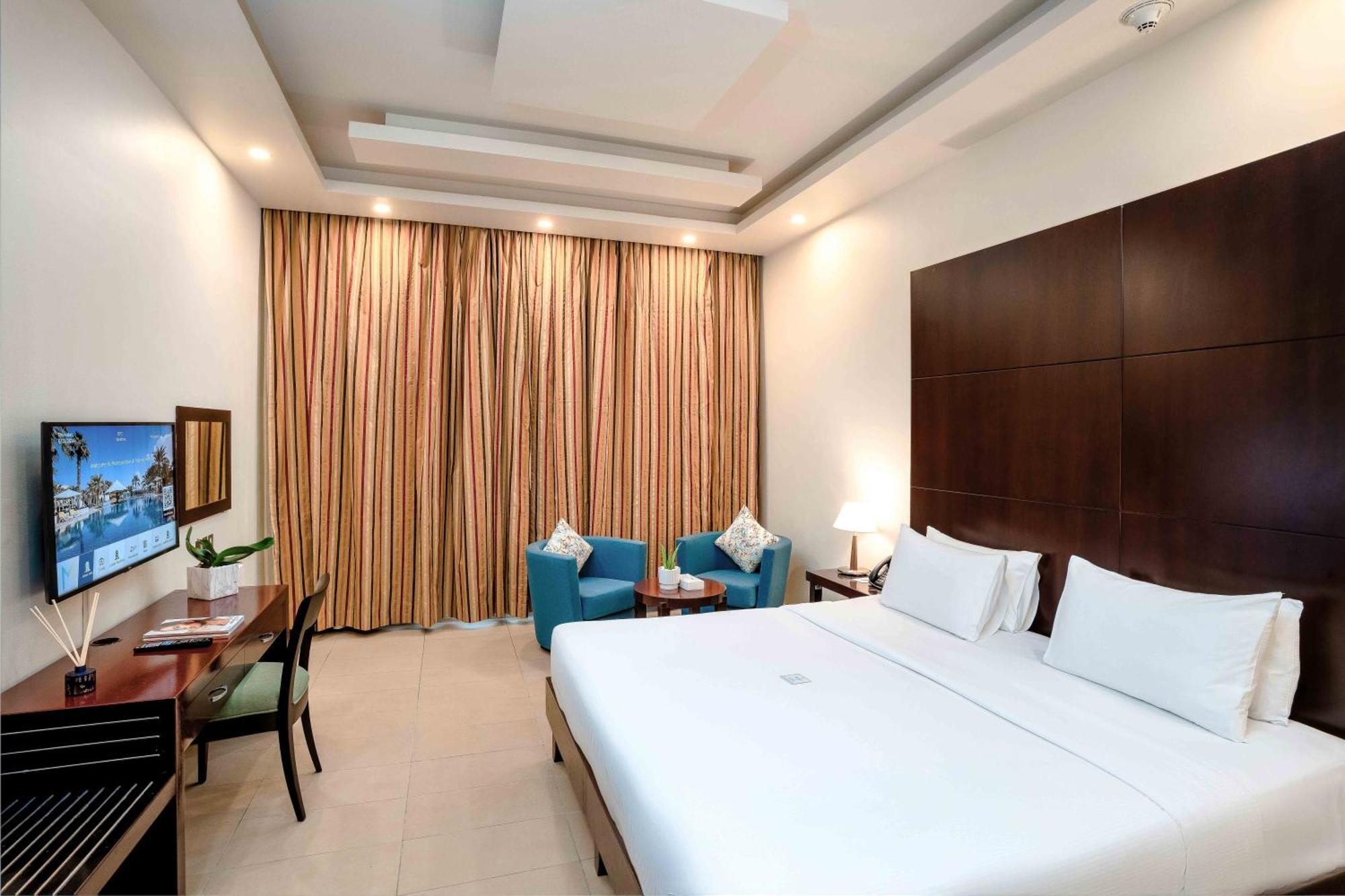 Metropolitan Al Mafraq Hotel Abu Dhabi Exteriör bild